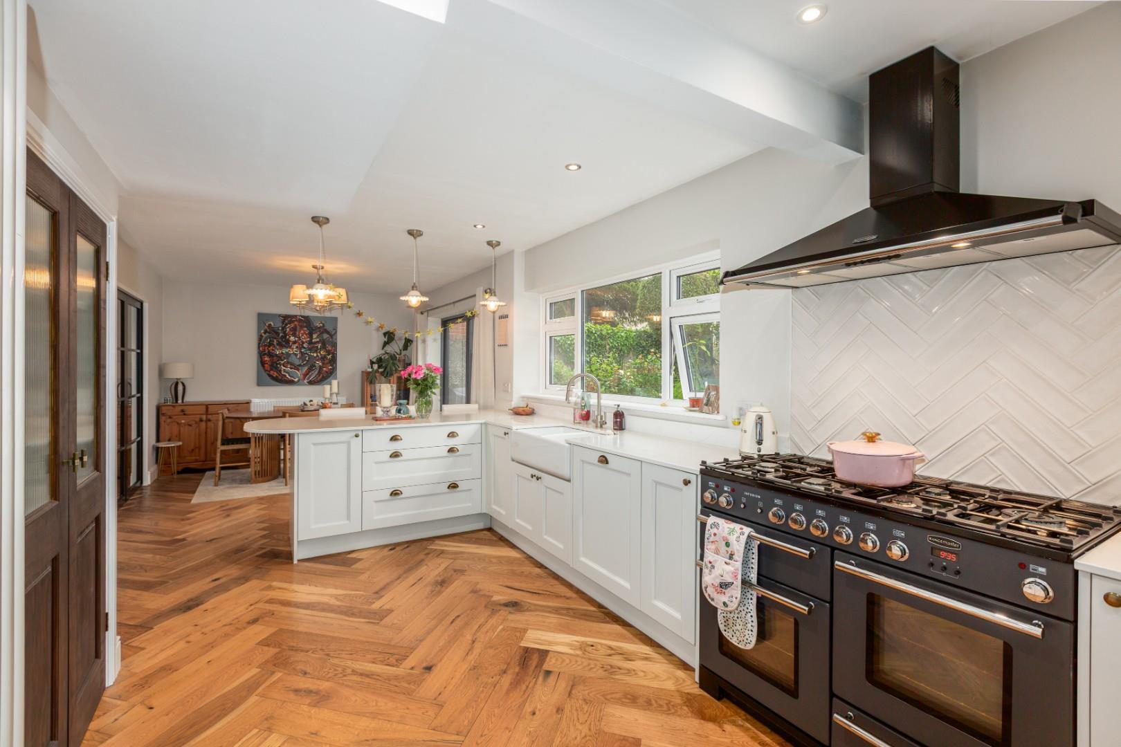 Woollacott Drive, Newton, Swansea, SA3 4RR